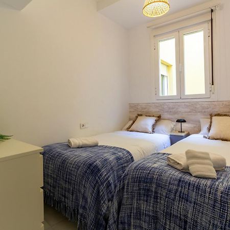 Alohamundi Pureza III Apartment Seville Luaran gambar