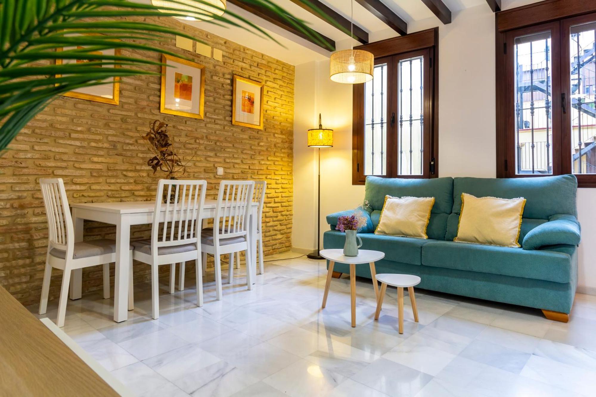 Alohamundi Pureza III Apartment Seville Luaran gambar