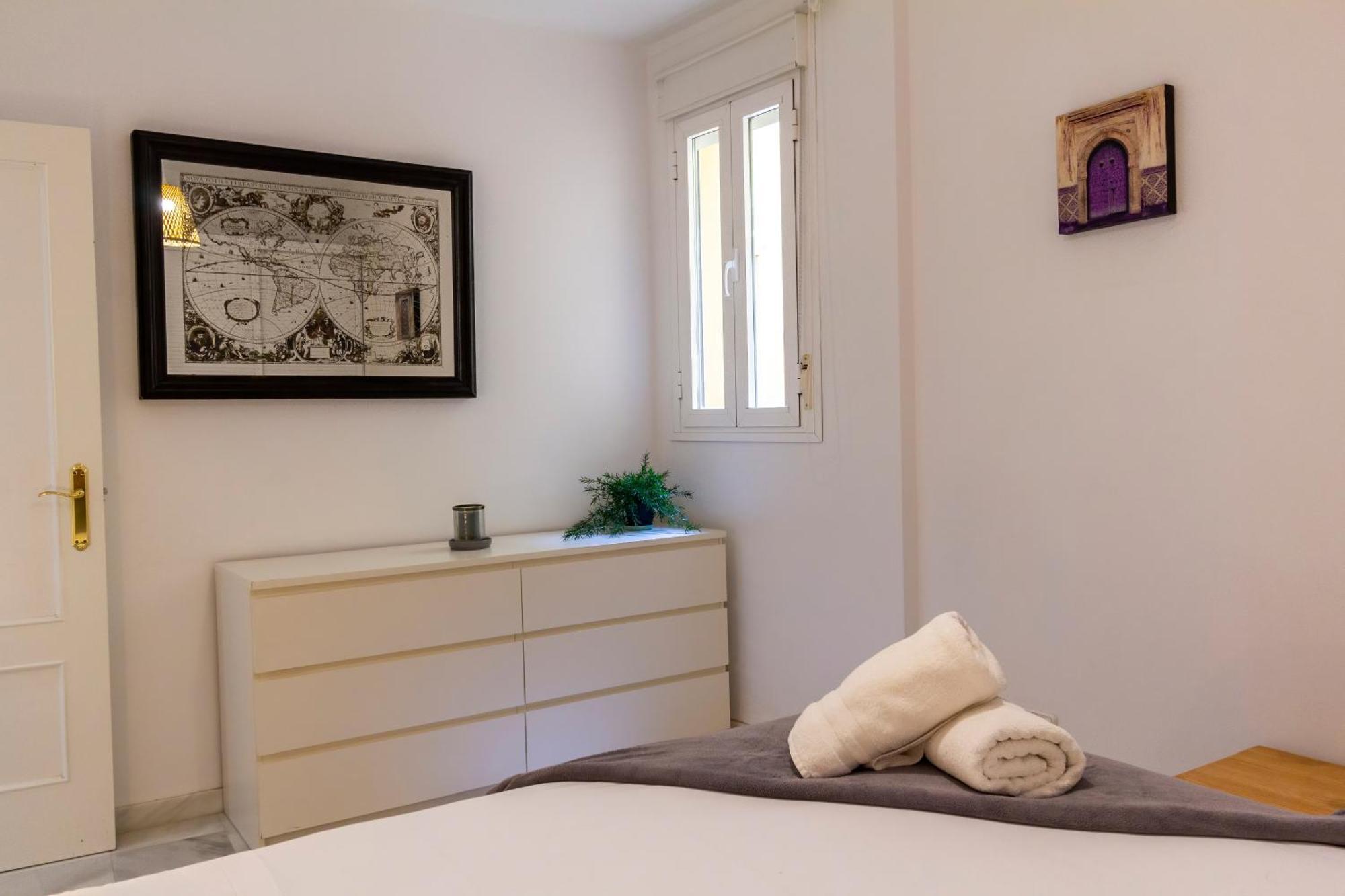 Alohamundi Pureza III Apartment Seville Luaran gambar