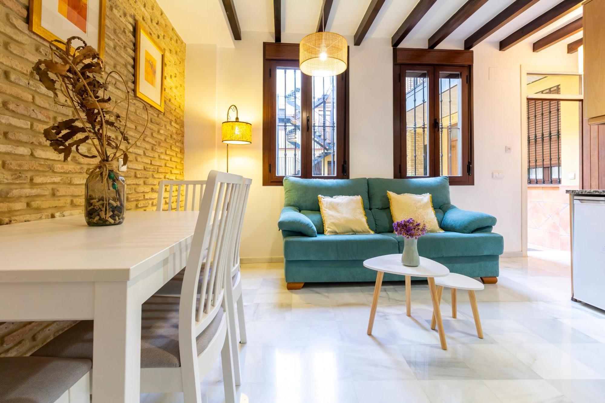 Alohamundi Pureza III Apartment Seville Luaran gambar